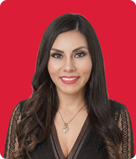 María Saltos